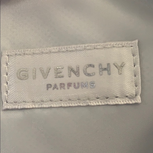Authentic Silver Givenchy Hand/Makeup Bag - Picture 3 of 5